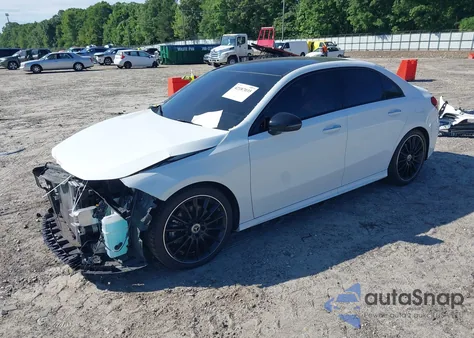 2022 Mercedes-Benz A 220 from USA, damaged, VIN W1K3G4EB5NJ356624